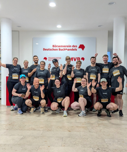 Gruppenbild der Läufer*innen der Börsenvereinsgruppe